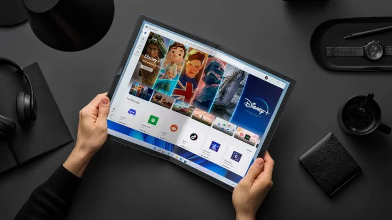 ASUS Zenbook 17 Fold OLED - reader - IFA 2022
