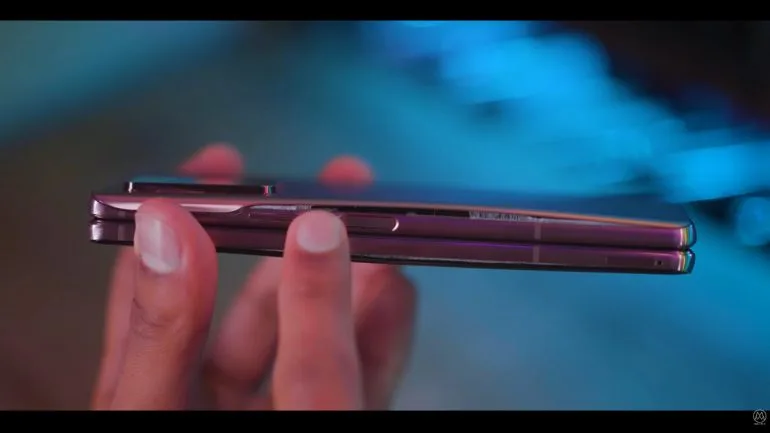 Swollen batteries - Mrwhosetheboss - Galaxy Z Fold2