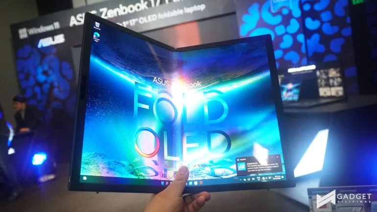 ASUS Zenbook 17 Fold OLED PH - 4