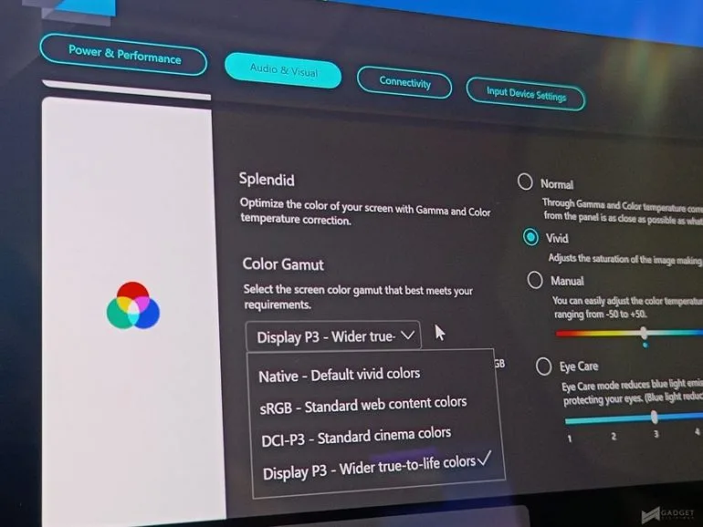 ASUS Zenbook S 13 OLED Feature (140)