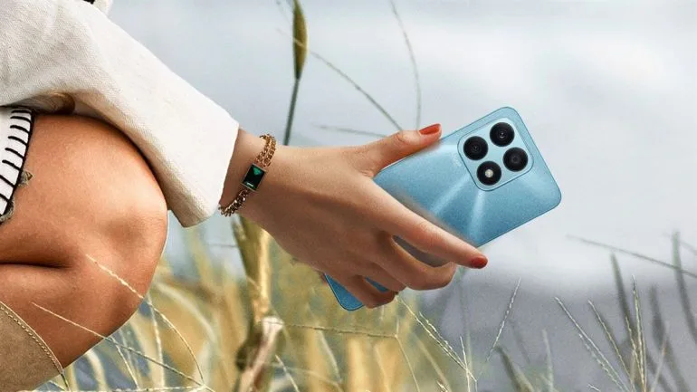 HONOR X8a has 100 MP Ultra-Clear Camera