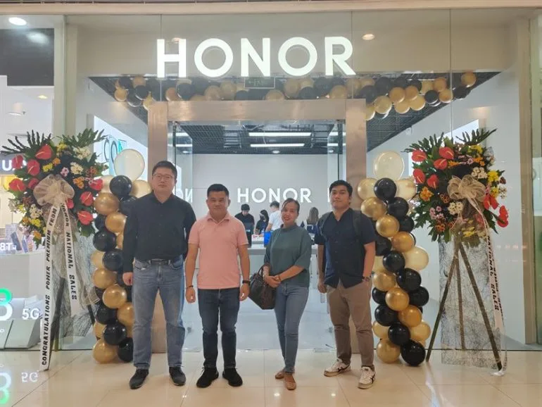 HONOR Experience Store SM City Marilao and Marikina (4)