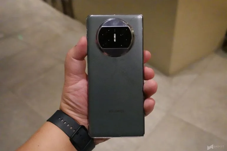 Huawei Mate X3 (18)