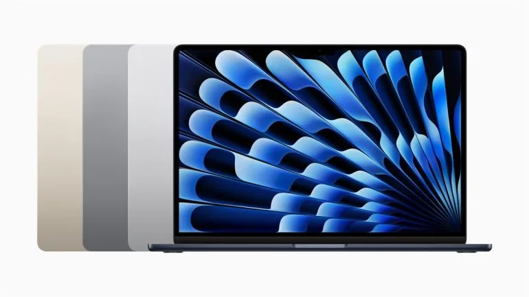 15 Inch MacBook Air (1)