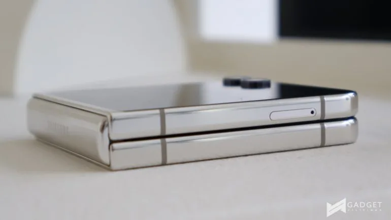 Samsung Galaxy Z Flip5 launch hinge
