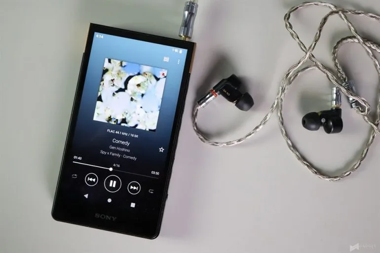 Sony Walkman ZX707 (36)