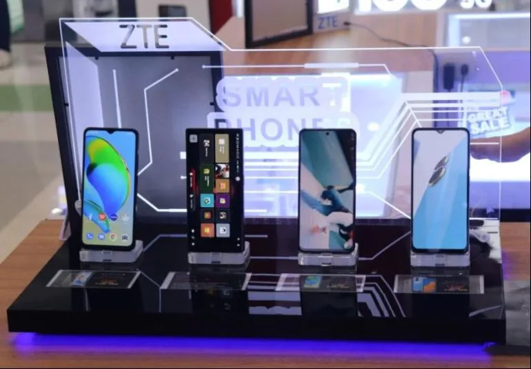 ZTE Kiosk SM City Grand Central (4)
