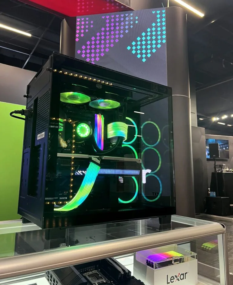 Lexar Gamescom 2023 new gaming products ARES RBGB DDR5