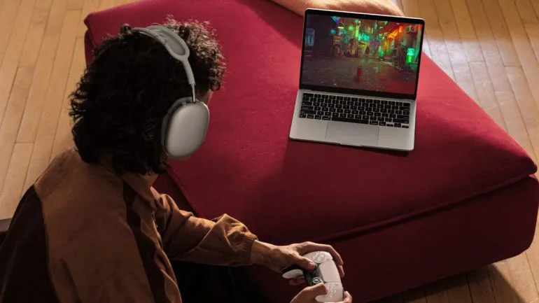 MacBook Air M3 13 inch and 15 inch gaming