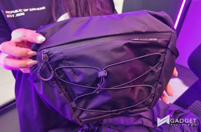 ROG Archer ErgoAir Backpack Computex 2024 pouch