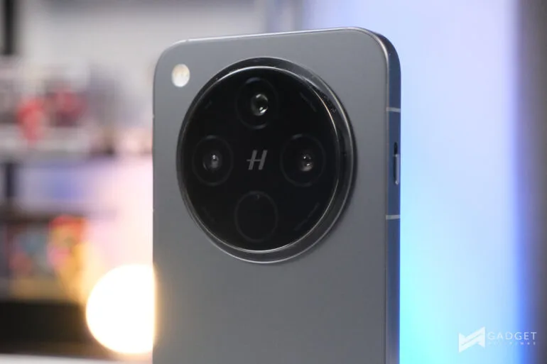 OPPO Find X8 camera 1