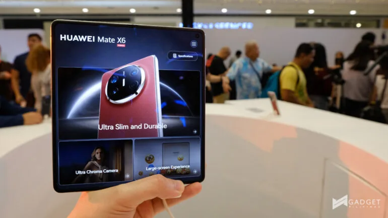 HUAWEI Mate X6 PH Now Available display