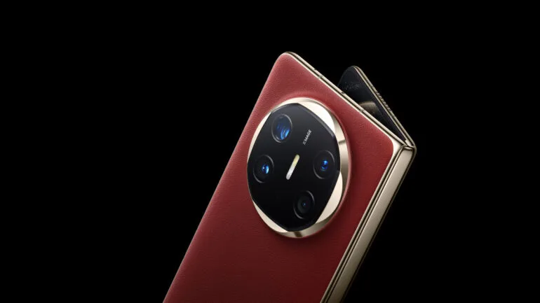 HUAWEI Mate XT Ultimate Design story 1