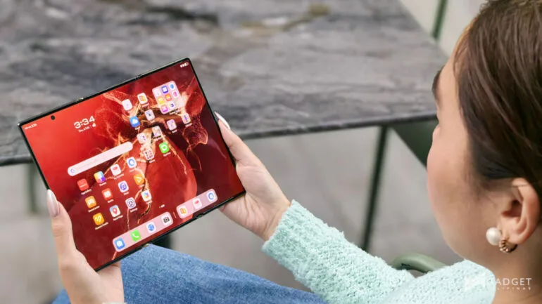 HUAWEI Mate XT Ultimate Edition Global launch triple screen