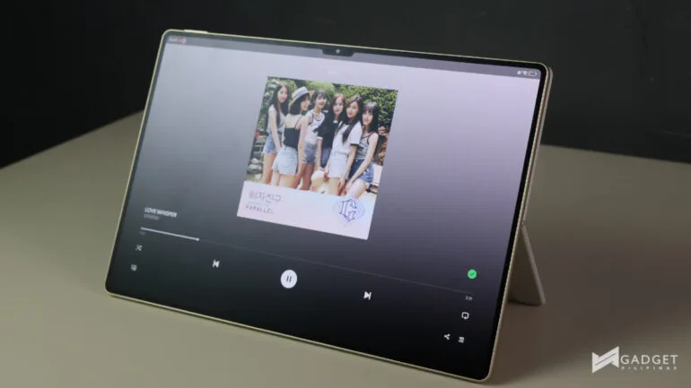 HUAWEI MatePad Pro 13.2 inch 2025 global launch stand