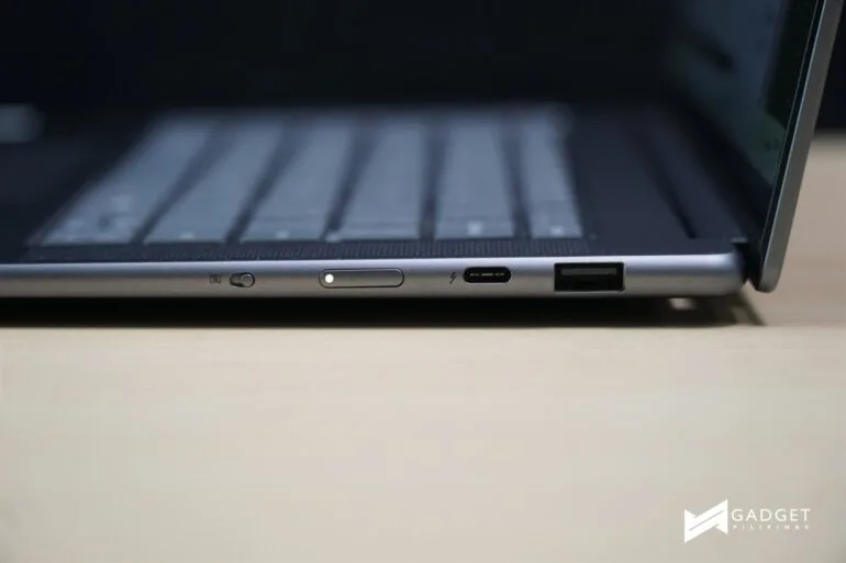 Lenovo Yoga Slim 7i Aura Edition Review 18