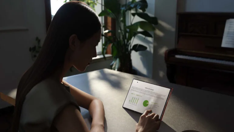 HUAWEI Mate XT Now Available PH Productivity