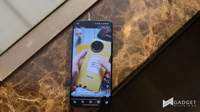 POCO F7 Ultra Review display doom scroll