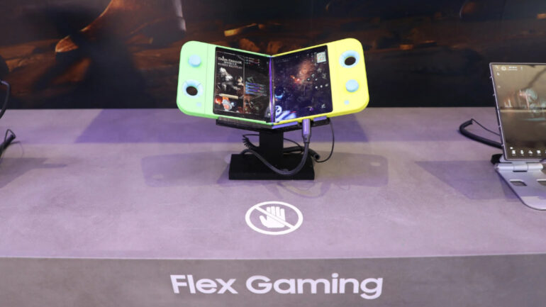 Samsung Flex Gaming MWC 25 1