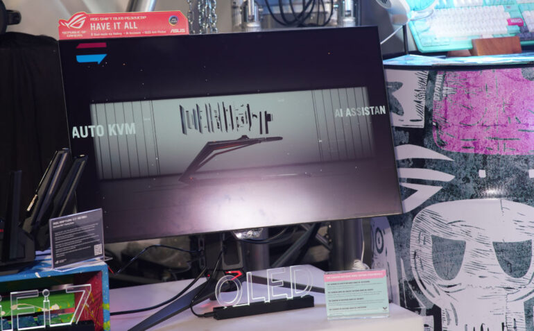 ASUS ROG Embrace the Game event ROG Swift OLED PG32UCDP
