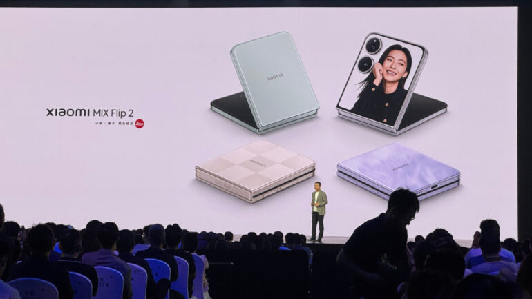 Xiaomi MIX Flip 2 China launch 1