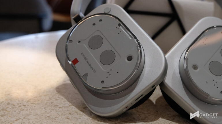 Nothing Headphone (1) First Impressions right 2