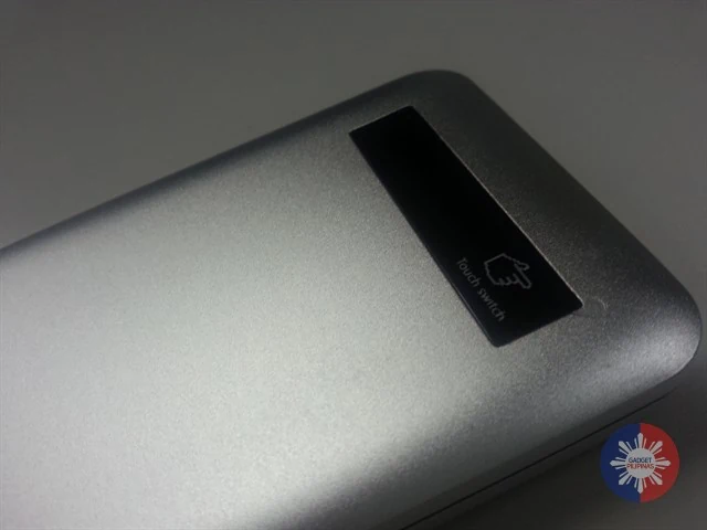 Kingmax 8000 External Battery 10