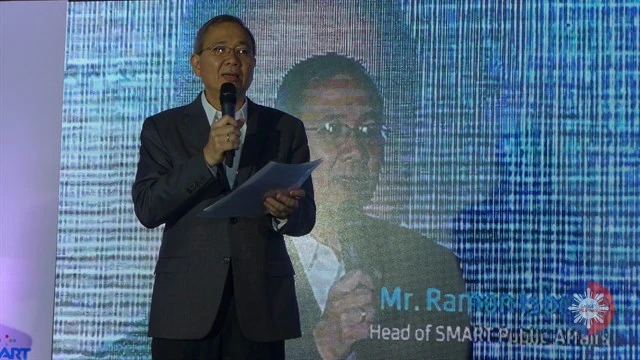 Smart iPhone 5s Launch - Mon Isberto
