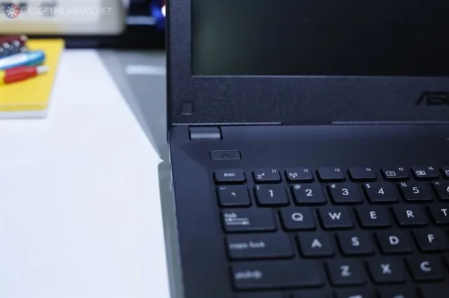 ASUS Pro16
