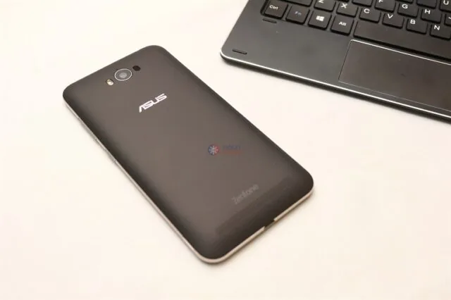 ASUS Zenfone Max 9