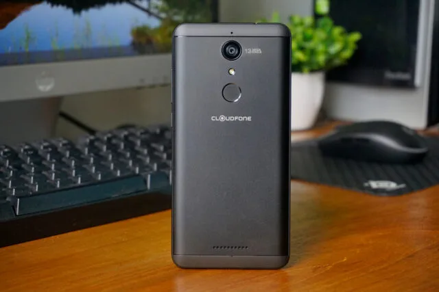 Cloudfone Next Infinity 7
