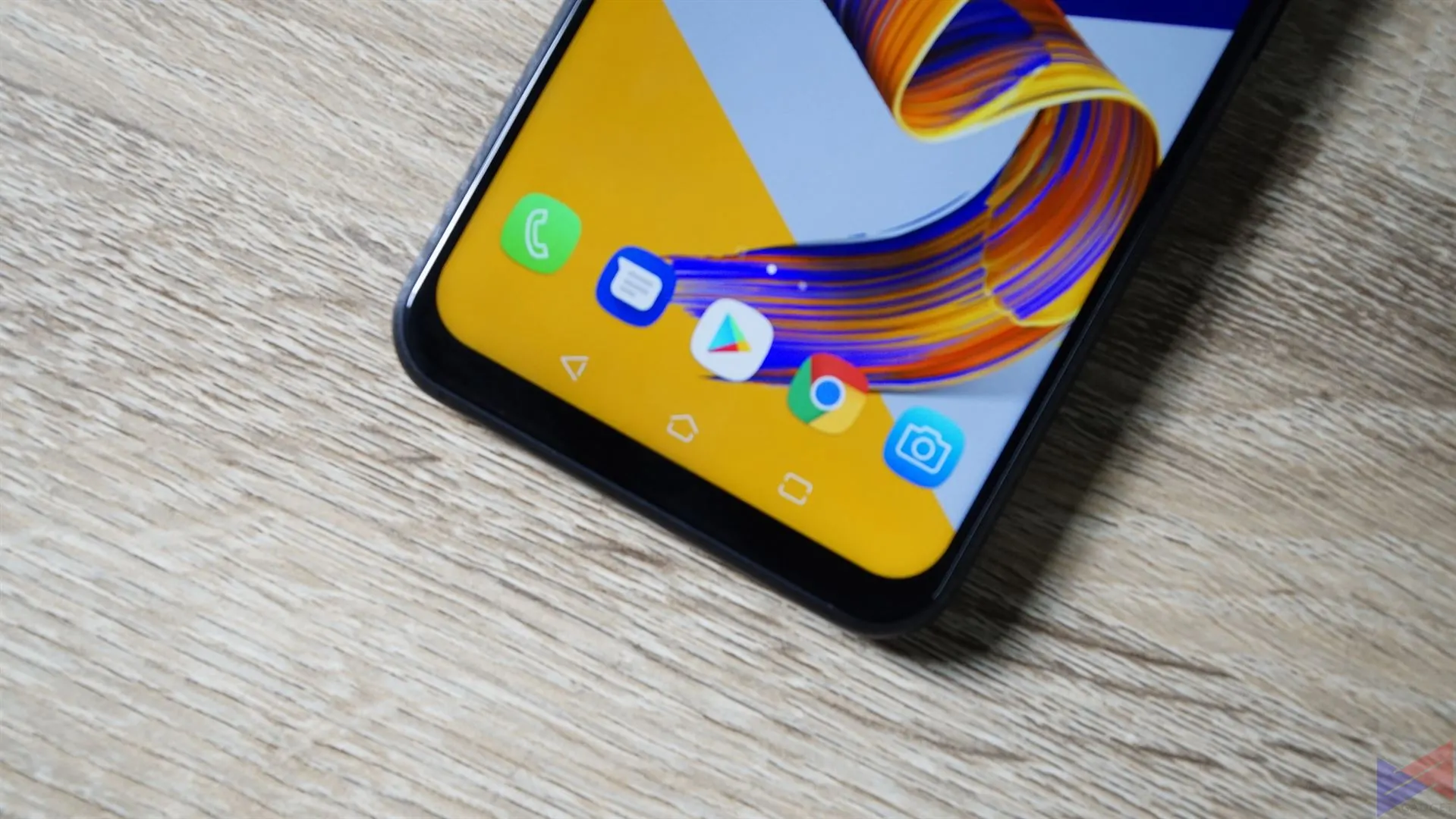 ASUS Zenfone 5 -27