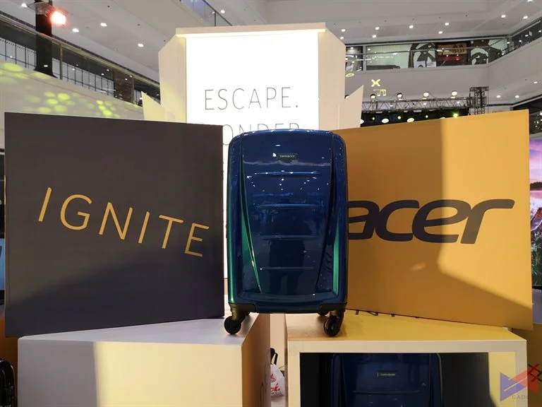 acer samsonite