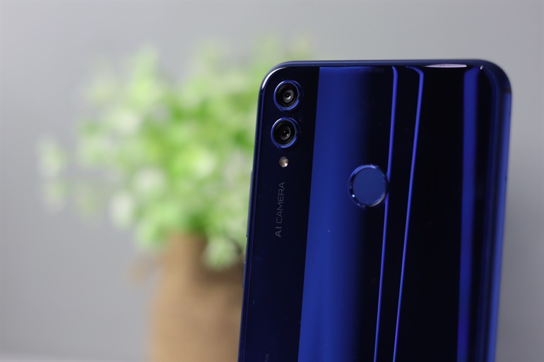 Honor 8x 3