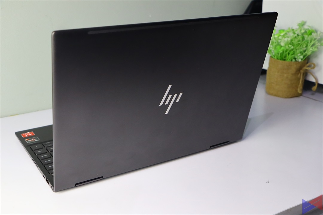 hp envy x360 33