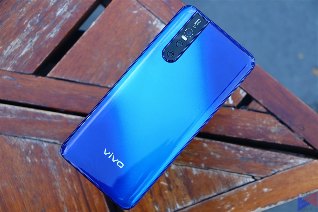 VIVO V15