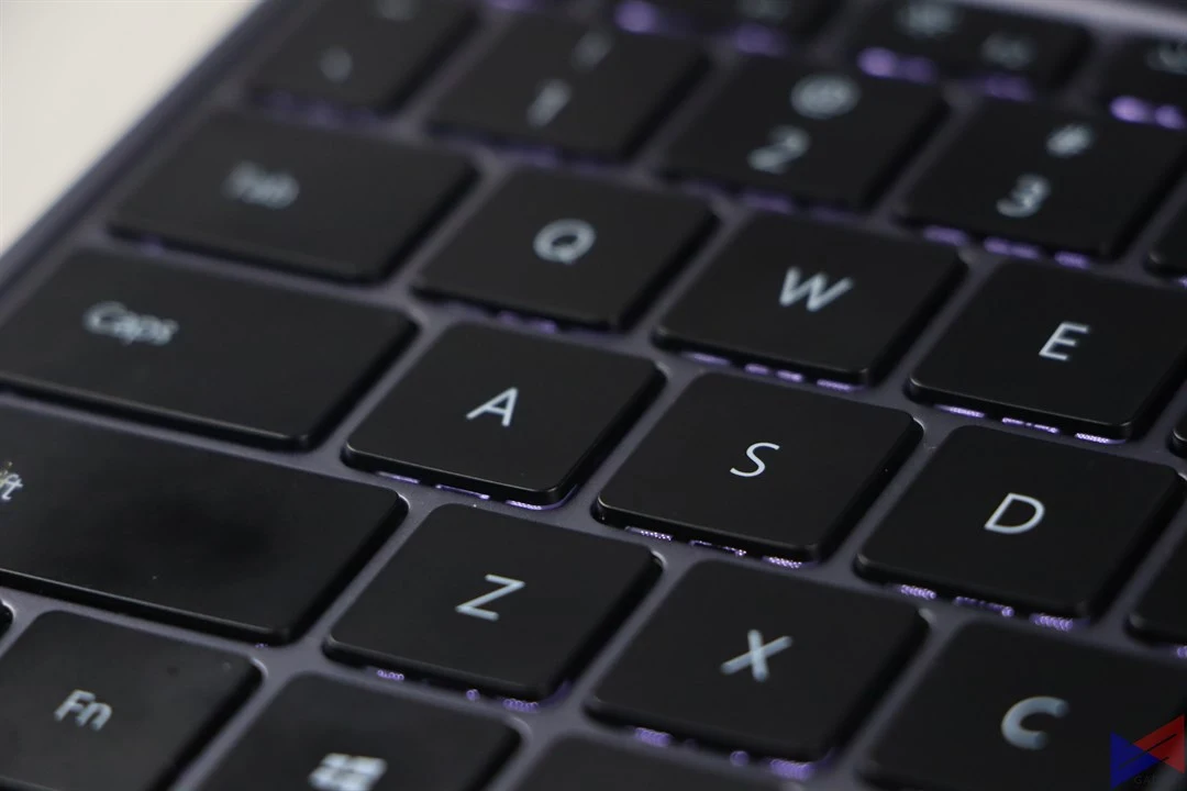 Huawei MateBook 13 Unit (76)