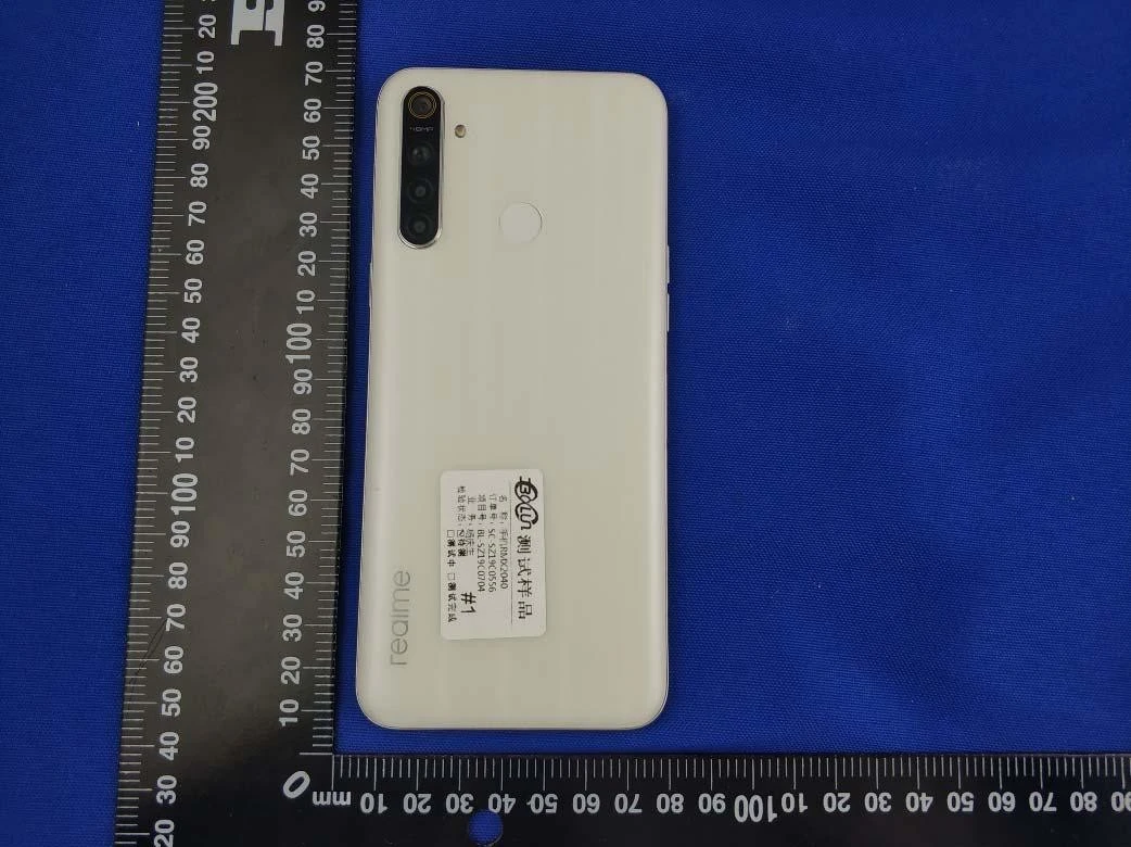 realme 6i (2)