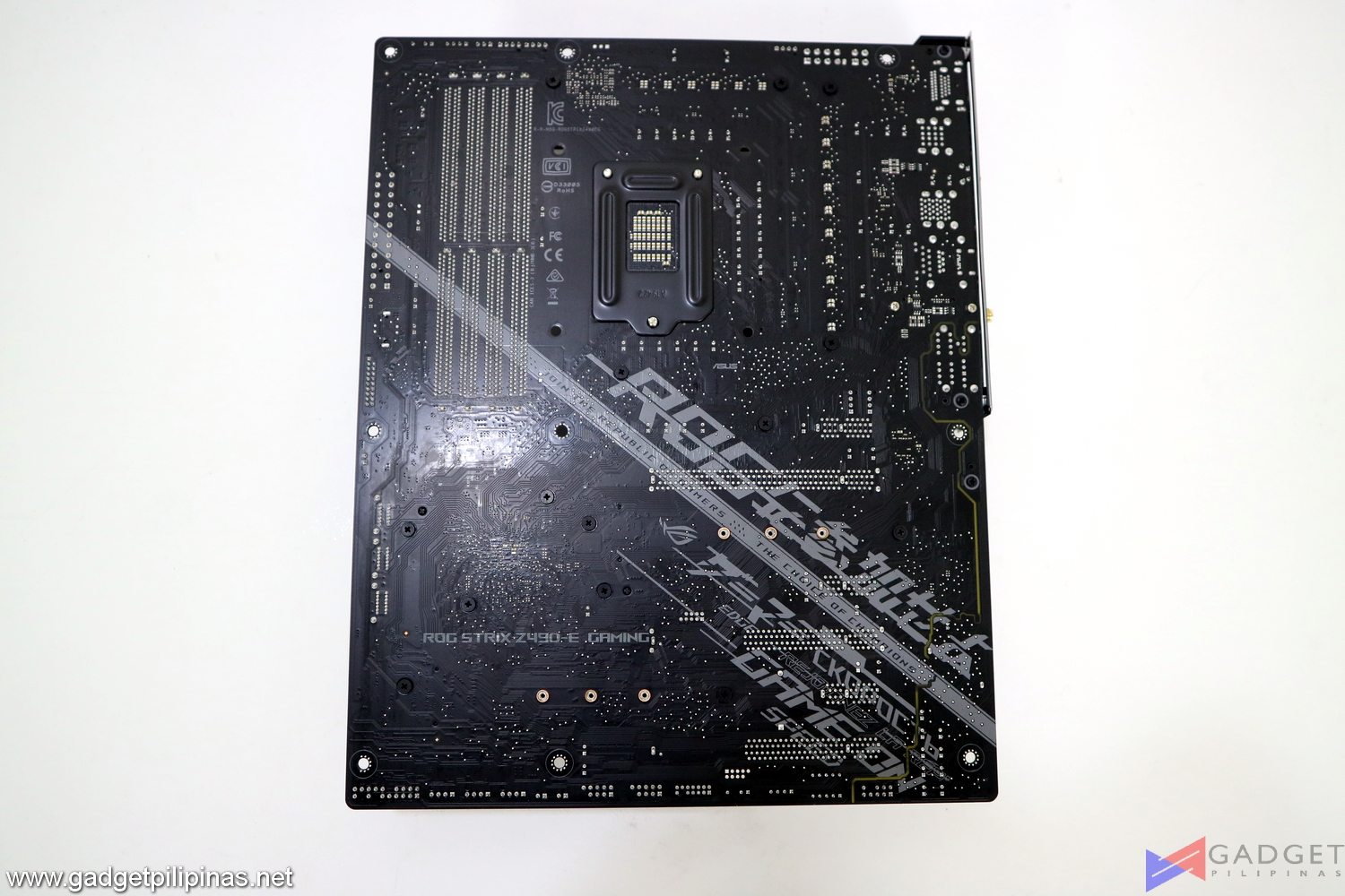 ASUS ROG Strix Z490-E Gaming Motherboard Initial Review - pcb