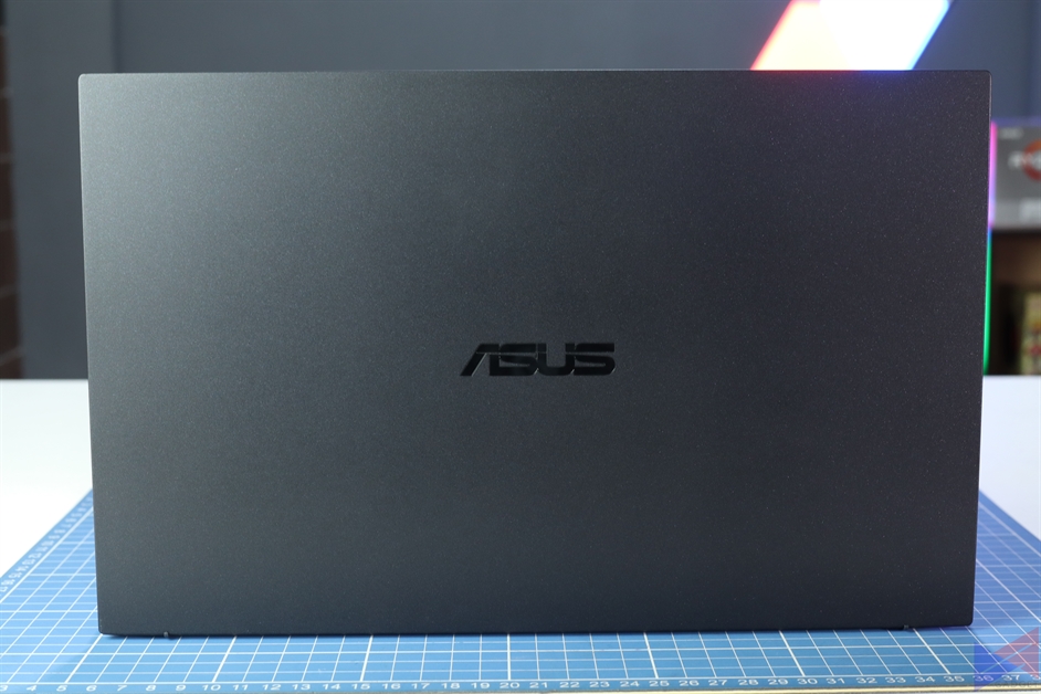 Asus Expertbook B9 Is The Worlds Lightest Business Laptop With A 14