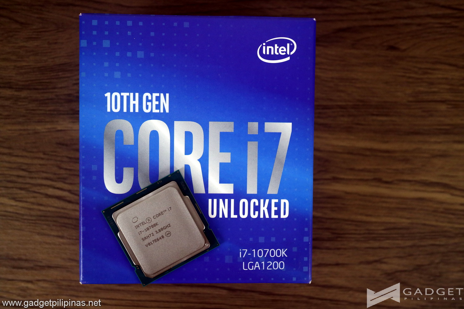 Какую материнскую плату выбрать для intel core i7 10700k