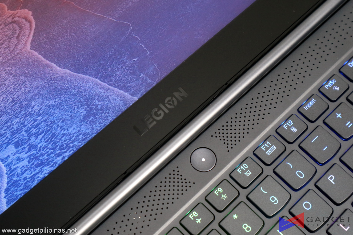 Lenovo Legion 7i Review - powerbutton