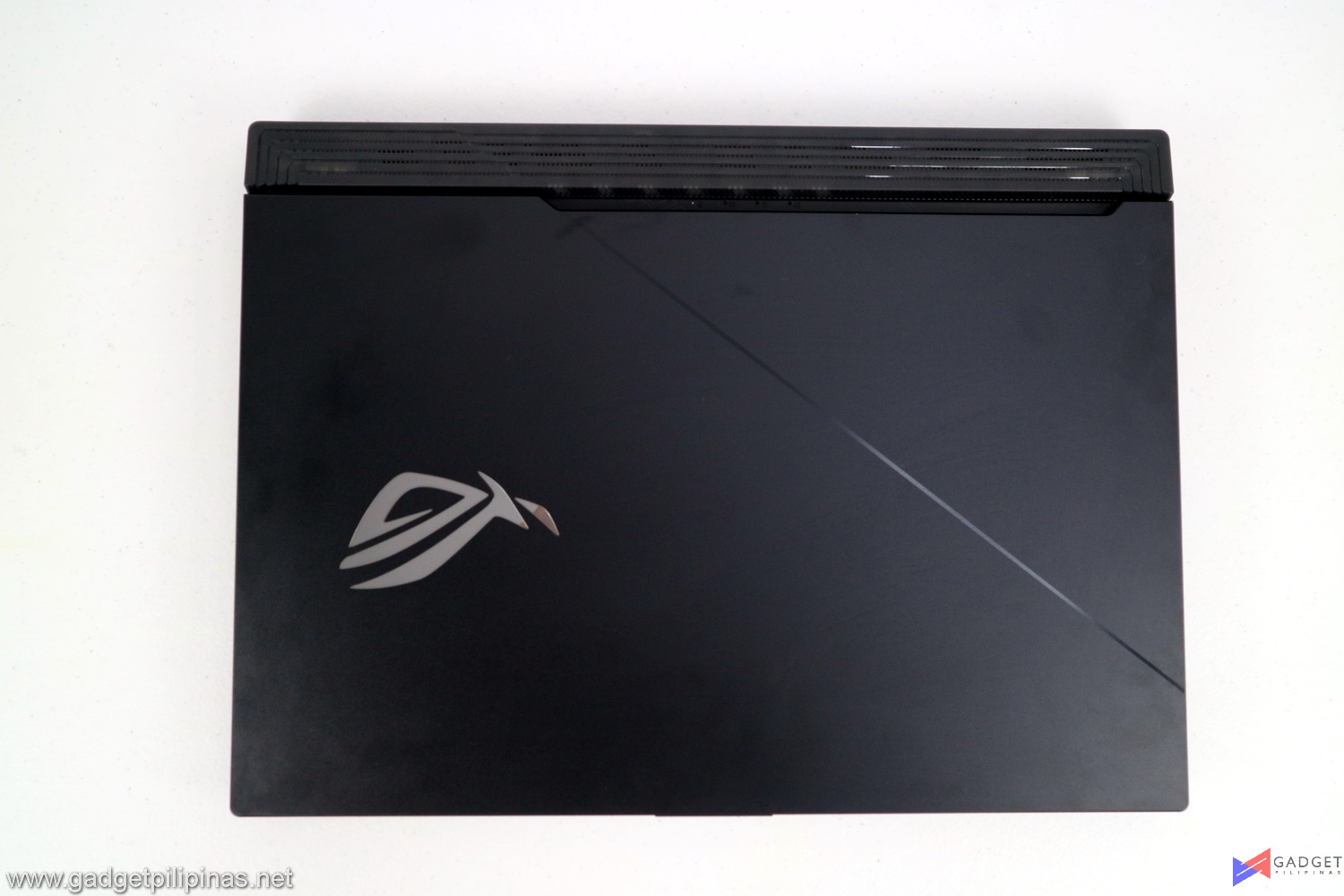 ROG Strix Scar 17 G732LXS Review - 003