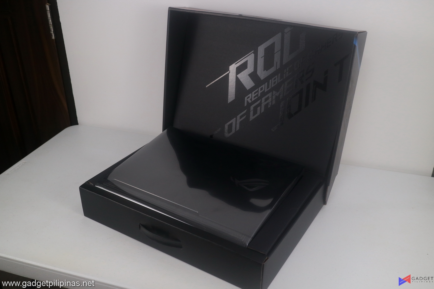 ASUS ROG Strix Scar 17 G732LXS Review - ROG Strix Scar 17 Review