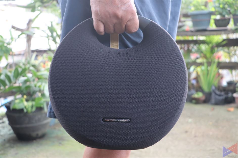 Review: Harman Kardon Onyx Studio 6 Bluetooth Speaker