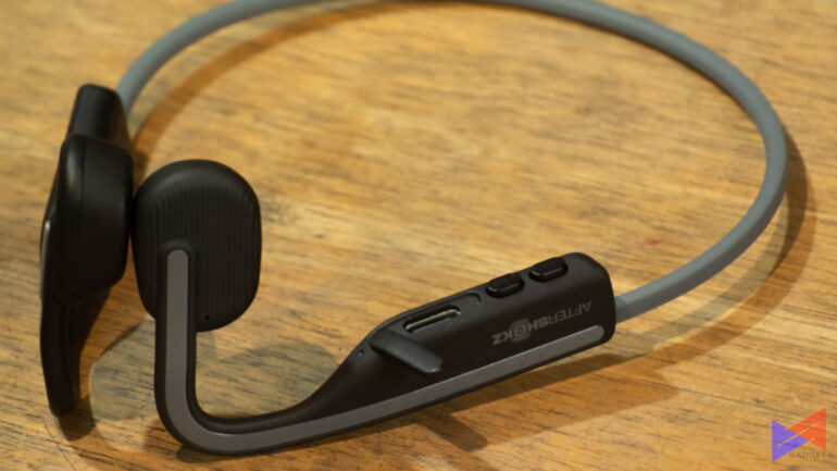 aftershokz-openmove-review-usb