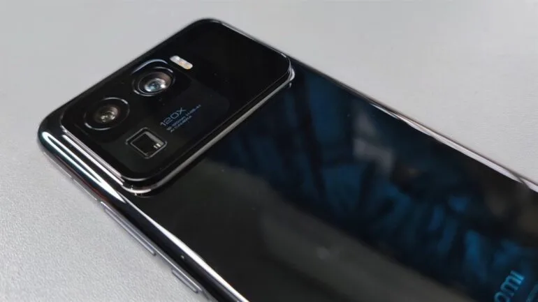 xiaomi-mi-11-ultra-hands-on-5