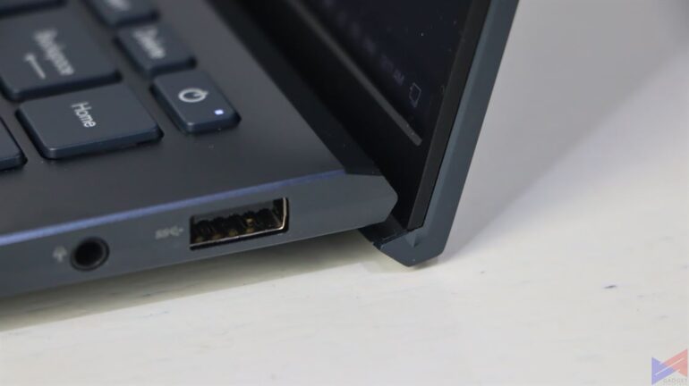 ASUS ZenBook 14 UX435E Hinge