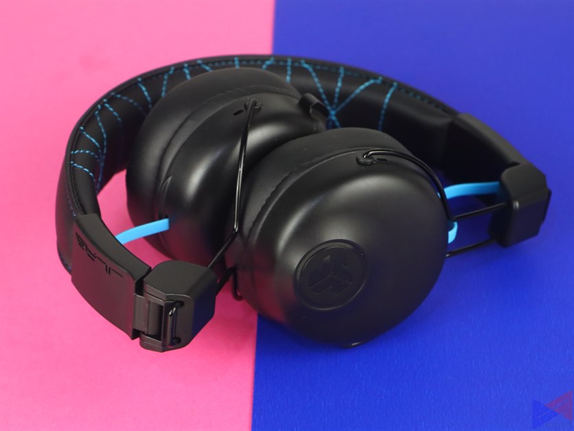JLAB Audio Play Review (13)