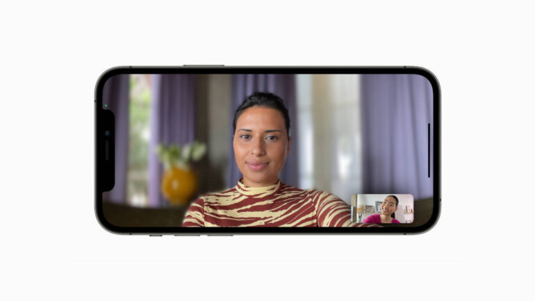 Apple iOS 15 FaceTime portrait